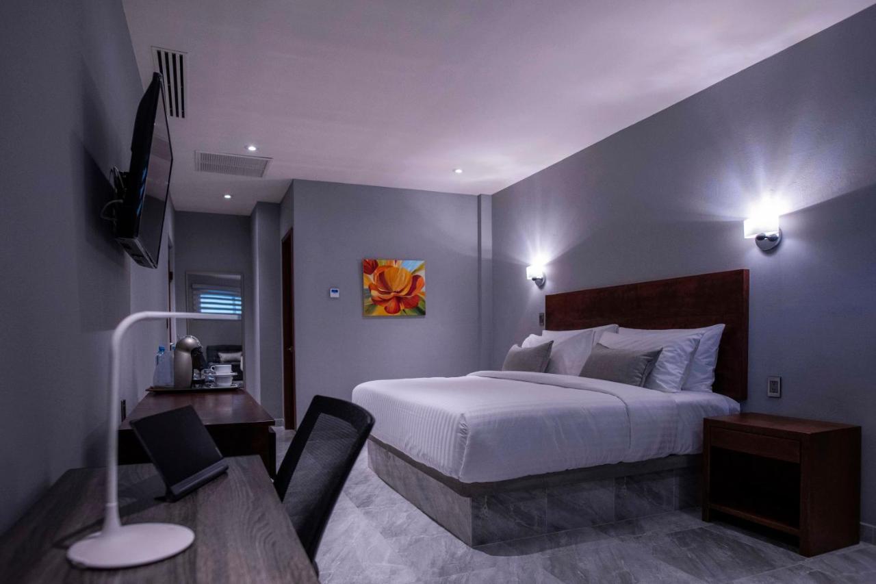 Hotel La Querencia Río Verde エクステリア 写真
