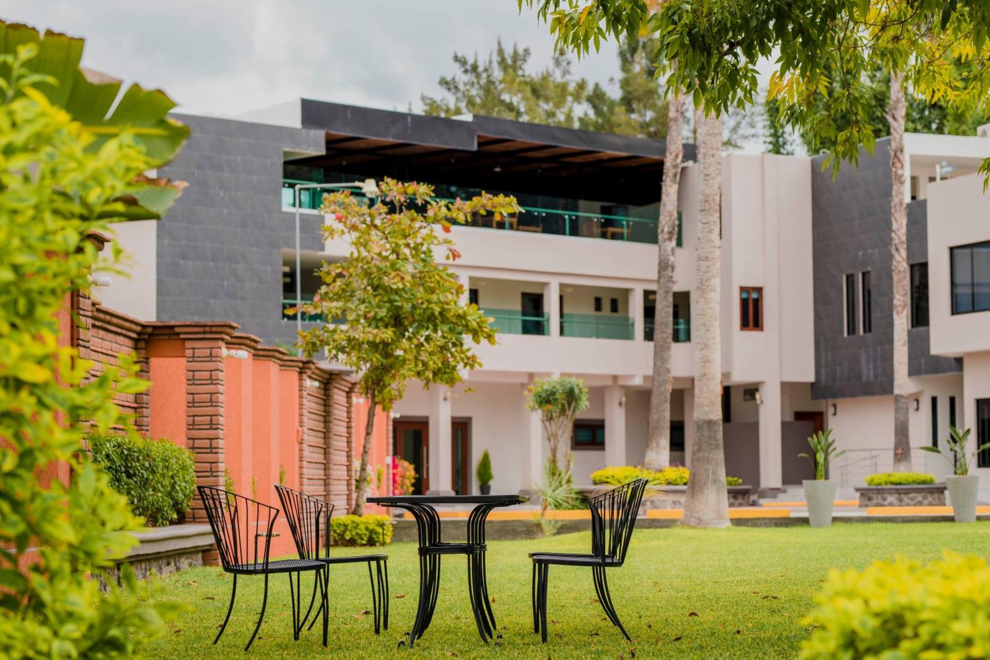 Hotel La Querencia Río Verde エクステリア 写真